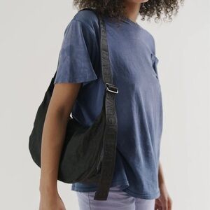 Baggu Medium Crescent - Black
